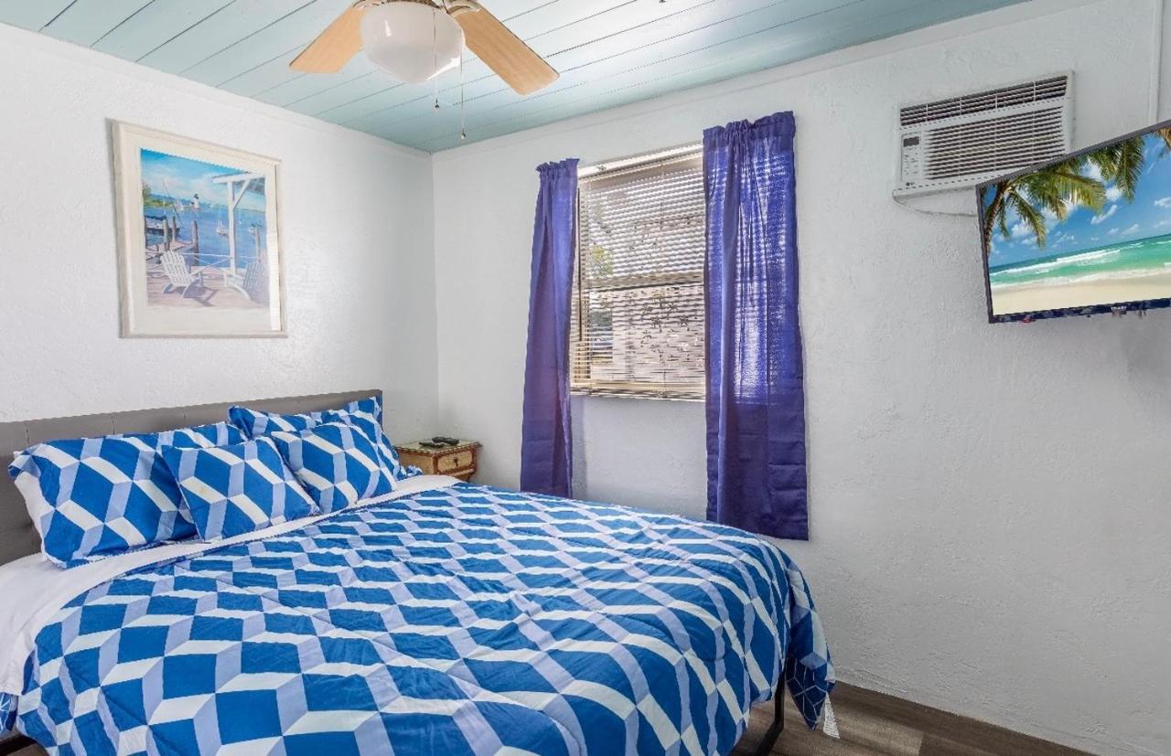 Bungalow 1 Minute From The Beach Suite #3 恩格尔伍德 外观 照片